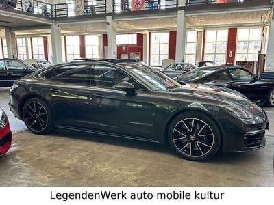 Gebraucht Porsche Panamera Turbo S Sport 630 PS (463 kW) 2022 Vulkangrau Limousine