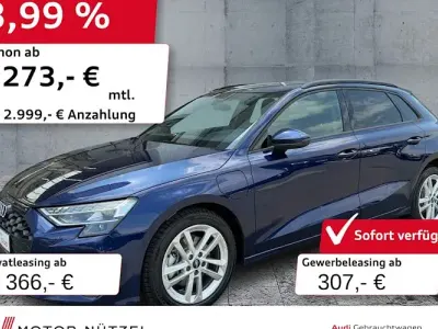 Gebraucht Audi A3 Ambiente 204 PS (150 kW) 2025 Navarrablau metallic Limousine