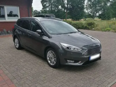 Używany Ford Focus Titanium 120 KM (88 kW) 2018 Szary Kombi