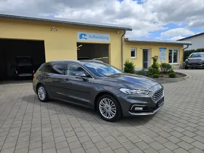 Gebraucht Ford Mondeo Titanium 150 PS (110 kW) 2020 Grau Limousine