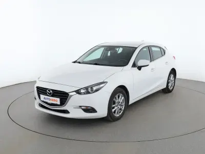 Gebraucht Mazda 3 Center-Line 165 PS (121 kW) 2018 Weiß Limousine