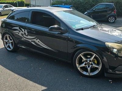 Opel Astra GTC
