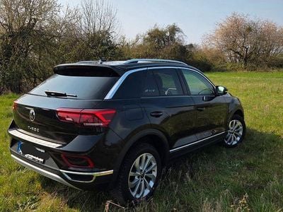 Gebraucht VW T-Roc Style 150 PS (110 kW) 2024 Schwarz SUV