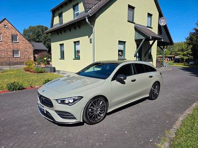 Gebraucht Mercedes CLA220 Shooting Brake 190 PS (139 kW) 2022 Grün Kombi