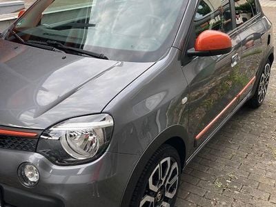 Gebraucht Renault Twingo GT 109 PS (80 kW) 2018 Grau Kleinwagen