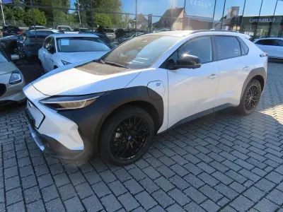 Gebraucht Subaru Solterra Platinum 160 kW (218 PS) 2025 Weiß SUV