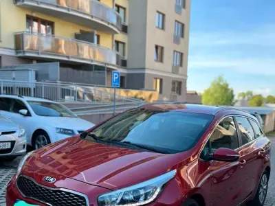 Gebraucht Kia Ceed 136 PS (100 kW) 2018 Rot Kleinwagen