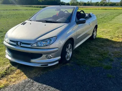 Occasion Peugeot 206 CC 109 PK (80 kW) 2006 Zilver Cabriolet