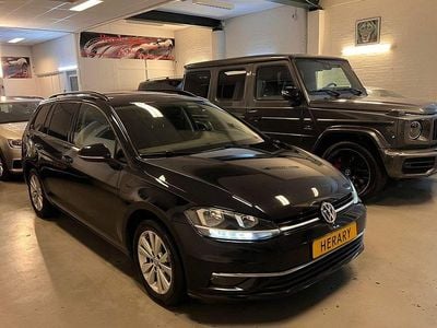 Schwarz Gebraucht 2017 VW Golf VII Highline Kombi | 6.500 €