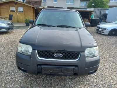 Gebraucht Ford Maverick 197 PS (144 kW) 2002 Schwarz SUV
