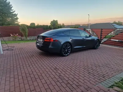 Gebraucht Tesla Model S 397 kW (541 PS) 2019 Grau Kleinwagen