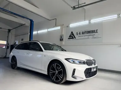 Gebraucht BMW 320 M Sport 184 PS (135 kW) 2023 Weiß Limousine