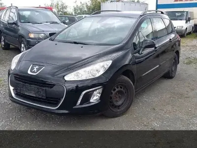 Gebraucht Peugeot 308 92 PS (67 kW) 2014 Schwarz Kombi