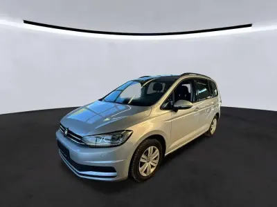 Gebraucht VW Touran Comfortline 150 PS (110 kW) 2023 Reflexsilber metallic Van / Kleinbus