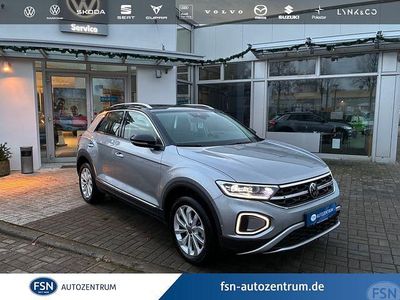Silber Gebraucht 2023 VW T-Roc IQ Drive SUV | 31.690 € (Etwas zu teuer)