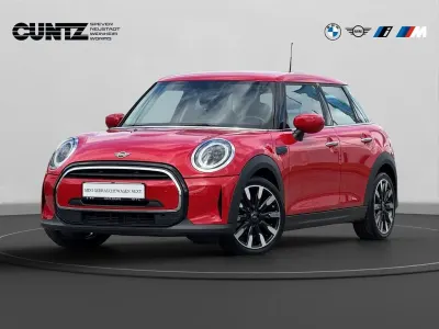 Occasion Mini ONE 102 PK (75 kW) 2022 Rood Hatchback