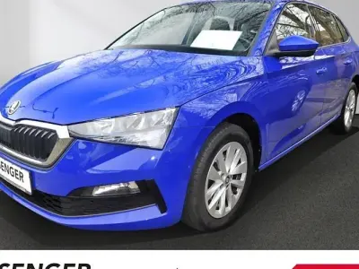 Gebraucht Skoda Scala Ambition 150 PS (110 kW) 2023 Energyblau Kleinwagen