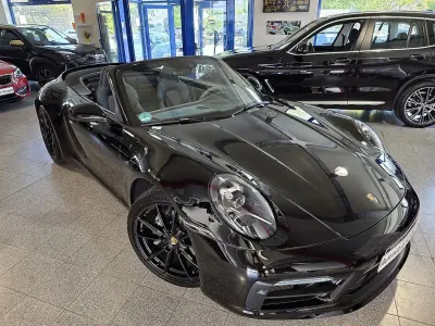 Gebraucht Porsche 911 Carrera Cabriolet 385 PS (283 kW) 2024 Schwarz Cabrio