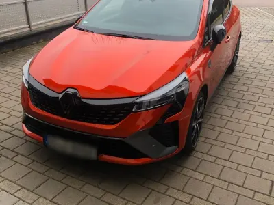 Gebraucht Renault Clio V Esprit Alpine 145 PS (106 kW) 2024 Orange Kleinwagen