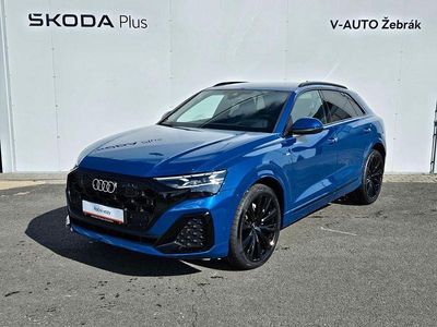 Neu Audi Q8 S-Line 286 PS (210 kW) 2025 Blau SUV