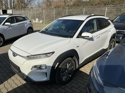Gebraucht Hyundai Kona Style 150 kW (204 PS) 2021 Weiß SUV