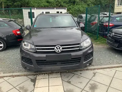 Gebraucht VW Touareg 245 PS (180 kW) 2012 Grau SUV