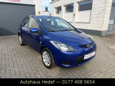 Gebraucht Mazda 2 Independence 75 PS (55 kW) 2008 Blau Kleinwagen