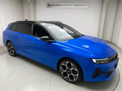 Usata Opel Astra Ultimate 131 CV (96 kW) 2024 Blu Utilitaria