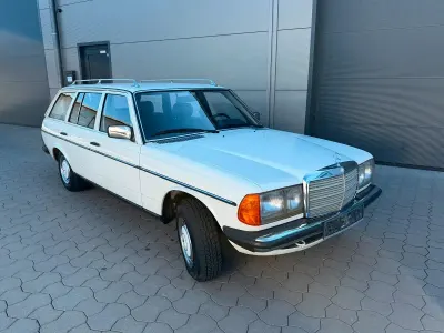 Gebraucht Mercedes 300 128 PS (94 kW) 1981 Weiß Kombi