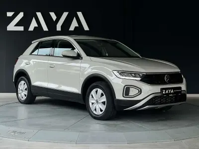 Gebraucht VW T-Roc 116 PS (85 kW) 2024 Ascotgrau SUV