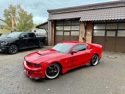 Rot Gebraucht 2012 Ford Mustang Premium Coupé | 23.900 €