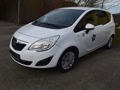 Gebraucht Opel Meriva Design Edition 131 PS (96 kW) 2011 Weiß Van / Kleinbus
