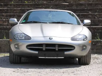 Gebraucht Jaguar XK 284 PS (208 kW) 1999 Silber Coupé