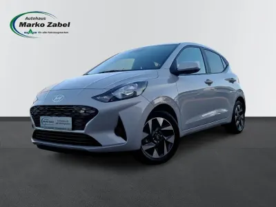Neu Hyundai i10 79 PS (58 kW) 2025 Lumen grey Kleinwagen