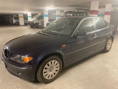 gebraucht BMW 320 i -