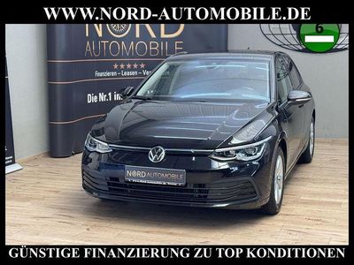 Gebraucht VW Golf VIII Life 131 PS (96 kW) 2023 Deep black perleffek (metallic) Limousine