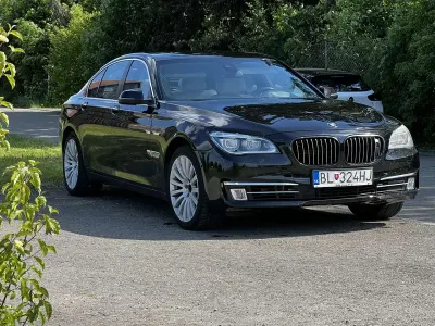 Gebraucht BMW 750 381 PS (280 kW) 2013 Schwarz Limousine