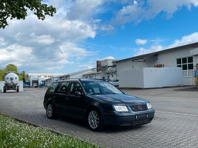 gebraucht VW Bora 2.3 v5 Tüv3/26/Inspektion/Scheckheft/8Fach Bereift