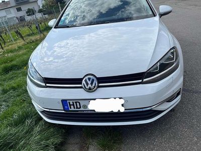 Gebraucht VW Golf VII Join 150 PS (110 kW) 2019 Limousine