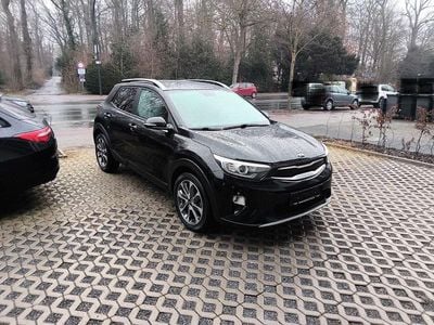 Schwarz Gebraucht 2020 Kia Stonic SUV | 12.950 € (Fairer Preis)