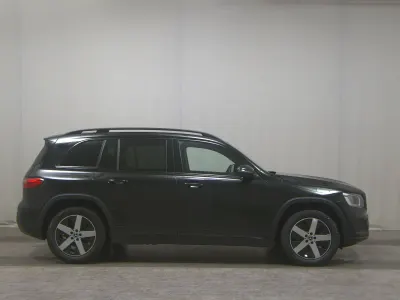 Gebraucht Mercedes GLB200 Progressive 150 PS (110 kW) 2023 Schwarz SUV
