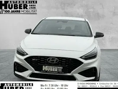 Neu Hyundai i30 N Line 150 PS (110 kW) 2025 Weiß Limousine