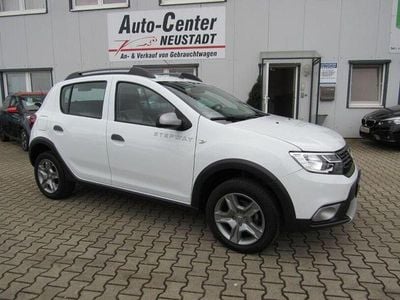 Gebraucht Dacia Sandero Prestige 90 PS (66 kW) 2020 Gletscherweiss SUV