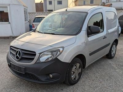 Mercedes Citan 109