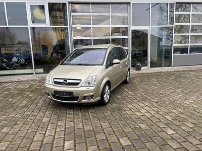 Silber Gebraucht 2007 Opel Meriva Cosmo Van / Kleinbus | 2.200 € (Fairer Preis)