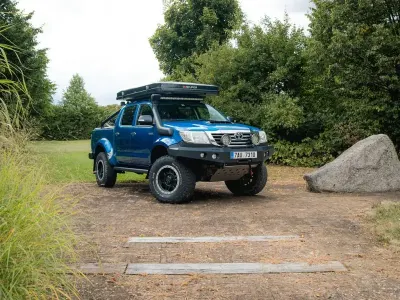 Gebraucht Toyota HiLux 171 PS (125 kW) 2015 Blau Pickup
