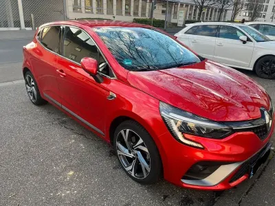 Gebraucht Renault Clio 131 PS (96 kW) 2021 Rot Kleinwagen