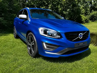 Gebraucht Volvo XC60 R-Design 190 PS (139 kW) 2017 Blau SUV