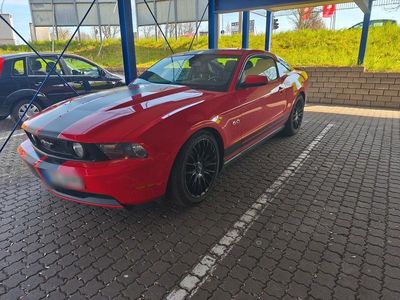 Second-hand Ford Mustang 421 CP (309 kW) 2011 Roșu Coupe