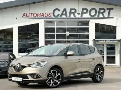 Usata Renault Scenic E-Tech Bose Edition 132 CV (97 kW) 2017 Beige Monovolume